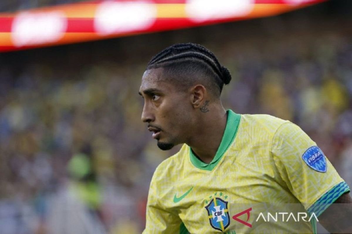 Raphinha Yakin Bisa Cetak Gol Melawan Timnas Argentina