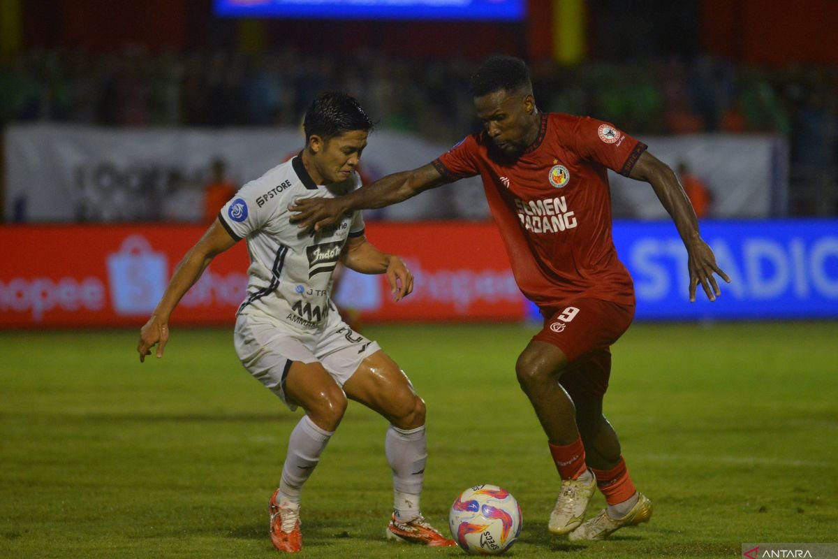 Persija Tersisih dari Empat Besar Usai Kalah 0-2 dari Semen Padang