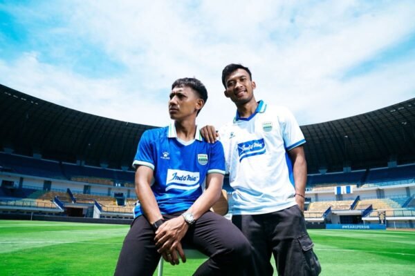 Persib Bandung Memperkenalkan Jersey Terbaru untuk Hadapi Kompetisi ACL II
