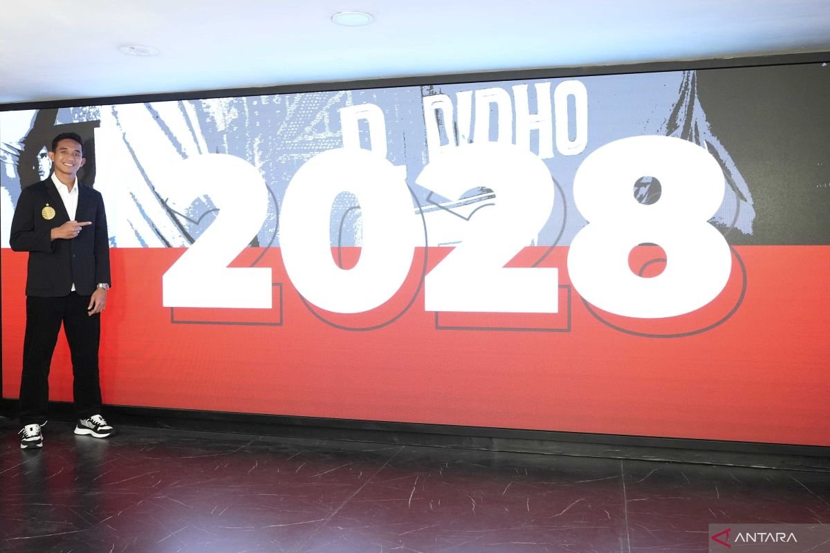Persija Jakarta Memperpanjang Kontrak Rizky Ridho Hingga 2028